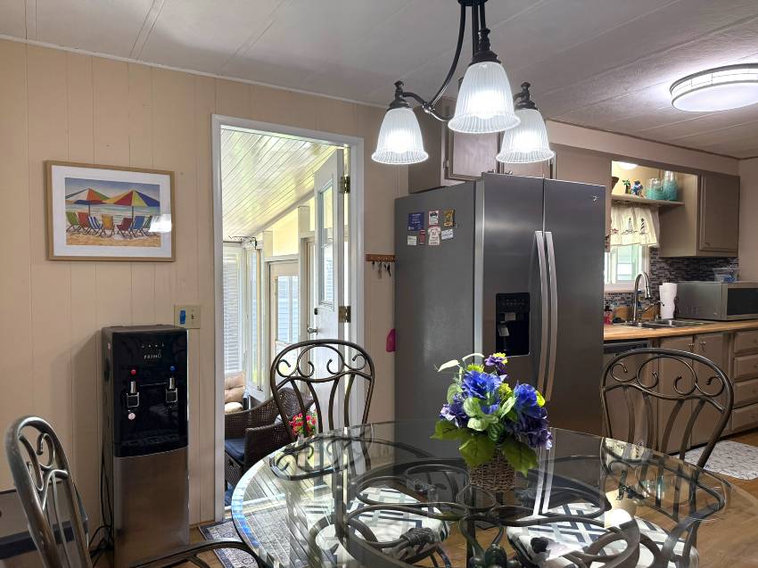 428 Sunset Circle a Ellenton, FL Mobile or Manufactured Home for Sale